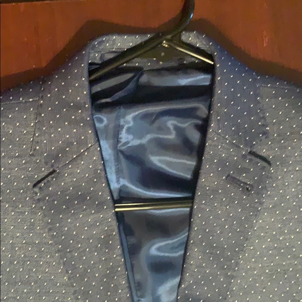 Nick Graham (40R) navy blue polka-dot blazer